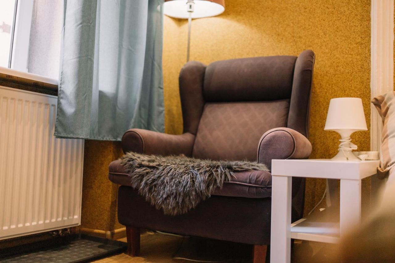 West13 Guest Rooms Cracovie Extérieur photo